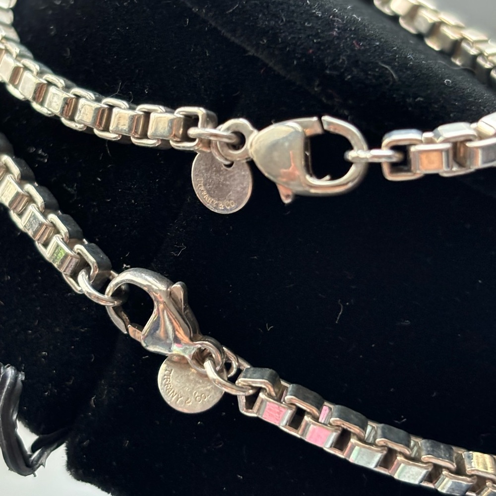 Tiffany & Co. Venetian Link Necklace/Bracelet - Picture 4 of 5